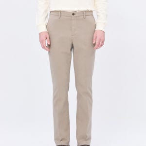 [헤지스 남성] [반값세일][스테디셀러] 베이지 면혼방 기모 팬츠 WHPA4D501I2