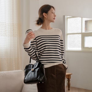 몬드 울 스트라이프 니트[니트,울,스트라이프,패턴]