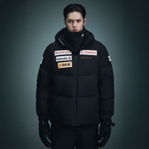 [데상트] 스위스 스키 후드형 다운 자켓 SQ423SDJO3