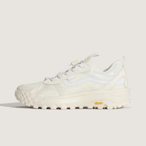 [반스 공식몰] 크로스패스 XC 고어텍스 화이트 VN000DAMWHT