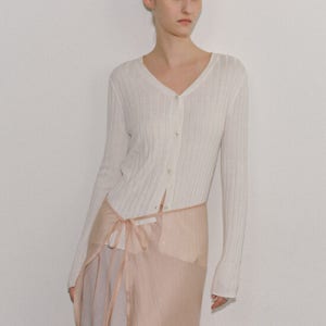 오브베이지 Silky Ribbed Knit Cardigan_Ivory_Oe3c2mcd91ivy
