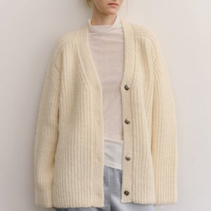 오브베이지 Nest Bulky Belted Cardigan_Cream Ivory_Oe3c2mcd90civ