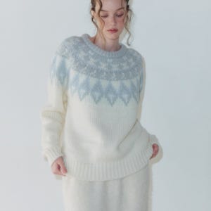 [에트몽] Nordic Round Knit Pullover, Cream KN150UWW03