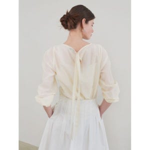 ON&ON 백 타이 블라우스 NEW5SB237 746273