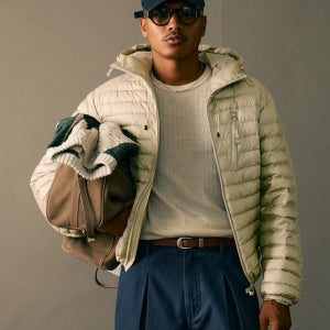 [히스 헤지스] [HIS] 샌드베이지 경량 구스다운 HZJU5F809I1