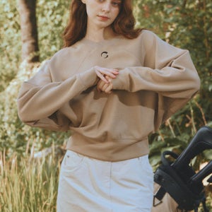 여성 드레이프저지 라글란소매 긴팔티셔츠 라이트베이지_CHD3WLT4734LB