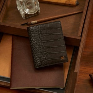 [닥스 액세서리 남성] 닥스 브라운 로고장식 소가죽 중지갑 WBWA5E505W3