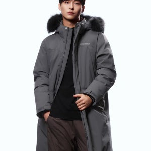 [디스커버리 공식몰] 남성 밀포드 베르텍스 구스다운 롱패딩 (다크 그레이) DMDJ7O056-GRD [사파리,고기능성,생활방수,돕바,벤치파카]