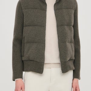 [the CASHMERE] 캐시미어 블렌드 구스 다운 니트 점퍼 / CM2FAKOT084M_GK