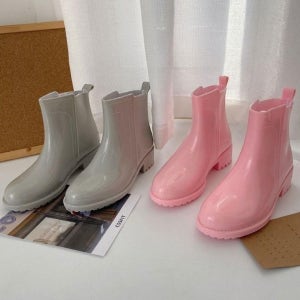 프라픽  소프트 에나멜 장화 여성용 장화 워커 장마철 레인부츠 작업용 패션 방수 첼시부츠