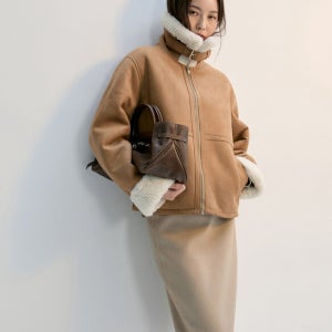 무톤 하이넥 무스탕 자켓_SWUJKP42030