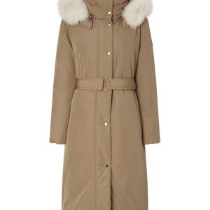 [헤지스 여성] 폭스퍼 벨티드 롱 헤비 구스 다운 코트 카멜 HSJU5D103CM