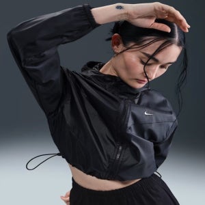 나이키 크롭 여성 윈드러너 바람막이 후드자켓