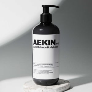 에이킨 AEKIN 끈적임 없는 저자극 고보습 쿨링 남자 피부 맞춤 바디로션 400g