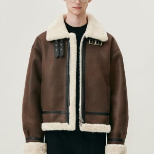 [도프제이슨] 하이넥 레더 무톤 자켓 BROWN DJ22FWMMT009BRN