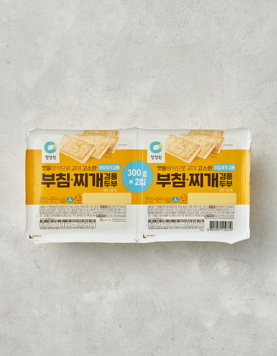 청정원 고소한 두부 부침/찌개 겸용 제품 이미지