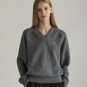 [아워호프] Soft Wool V-neck Raglan Knit - Charcoal_H25WT-KN10-CHA