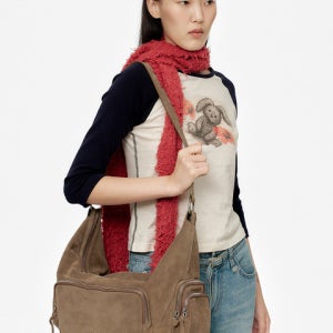 [마지셔우드] 시티 호보 이더블유_카푸치노 스웨이드