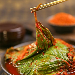 향긋하고 매콤 달콤한 깻잎 김치 1kg