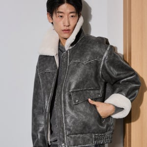 [버커루] 빈티지 레더 카라 무스탕 차콜 그레이 B254LI301P