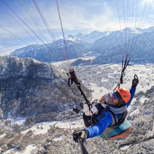 광고 메인 이미지