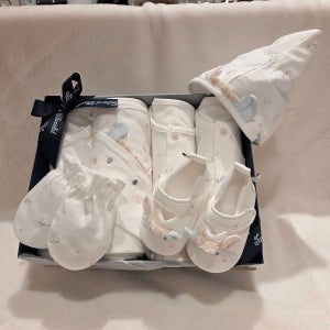 [롯데백화점] 타티네 쇼콜라 홀스배냇+모자+보행화+우주+상하+속싸+손싸(임신출산선물7종)TNPRAG011W-345 LE1220487616