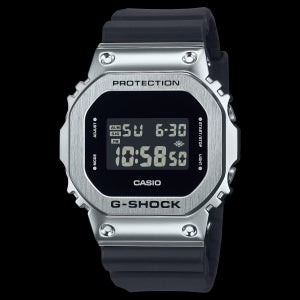 [롯데백화점] 지샥 오리지널 스퀘어 5600  LED 라이트 메탈커버 시계 GM-5600U-1DR LE1218291068