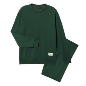 스퀘어라벨 밍크기모 남성 이지웨어 세트 - 다크그린