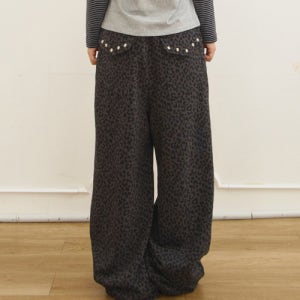 [탄산마그네슘] 주영X탄산 스터드 스웻 팬츠 (레오파드 차콜) T25WPT53LECH