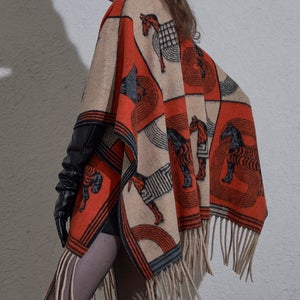 호올스 수술 니트 판초 케이프 MM12KJ004HJY