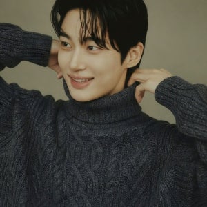 [지오다노][변우석] 남자 꽈배기 터틀넥 니트 스웨터 3GG 054933 01054933