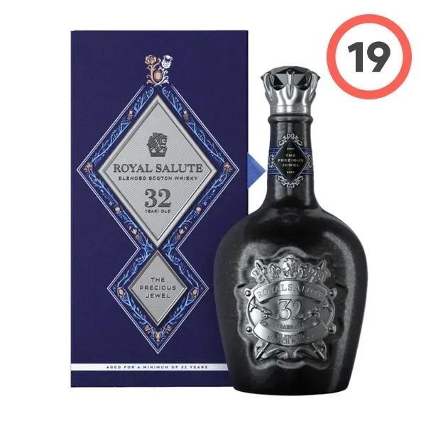 Royal Salute 32 Year Old (로얄살루트 32년)