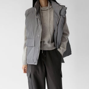 리버시블 덕다운 포켓 베스트