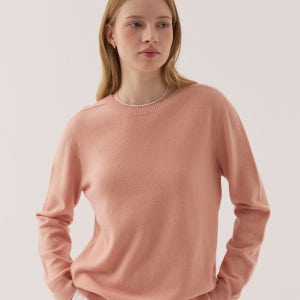 [이엘] 에끌라 홀가먼트 라운드 니트_ELKA5T33