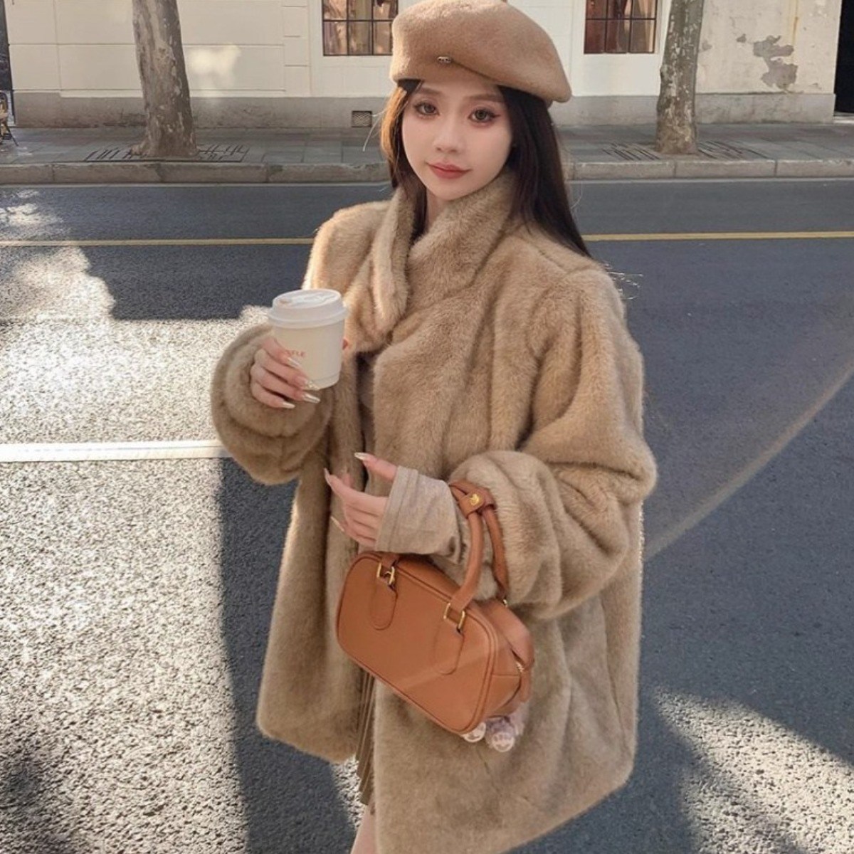 해피유통 여성 가을 겨울 패션 인조 모피 오버사이즈 코트 따뜻한 털옷 2XL 회색 갈색 2XL