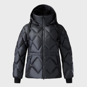 [코오롱스포츠] 여성 뉴볼륨2 중기장 퍼 다운 TVJDW25542BLK