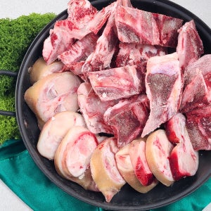 쌀쌀한 날씨엔 기운 가득한 한우 보신 곰거리 세트 4kg(사골+우족+반골+잡뼈)