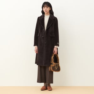 [기비] 플라워 비즈 버튼 알파카 퍼 롱코트 GY25W1FRC1689