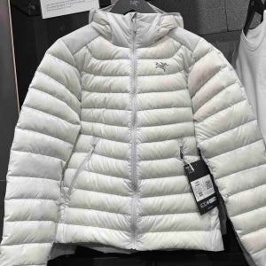 아크테릭스 세륨 후디 여성용 경량 패딩 다운 자켓