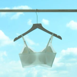 내일도착 브라 얇고 쾌적한 라이트윙 심리스 브라(2type) 초경량 패드일체형 브라