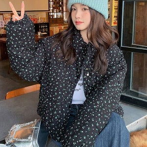 내일도착 하프/숏패딩 🖤블프특가🖤(2color)쥬 잔꽃 루즈핏 웰론 패딩(숏패딩,골지패딩,도트패딩,면패딩,크롭패딩)