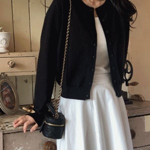 내일도착 가디건 [39컬러🤎라운드/브이넥선택] 슬림 라운드넥 베이직 가디건 (긴팔가디건,크롭가디건,니트가디건,레드가디건,레이어드,브이넥가디건,슬림가디건,하객룩,출근룩,겨울니트)