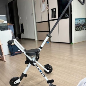 마이크로킥보드 마이크로 트라이크 디럭스 초경량 접이식 (화이트)