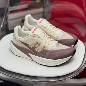 뉴발란스 퓨어셀 레벨 V5 여성 러닝화 운동화 브라운크림 WFCXLJ5 B