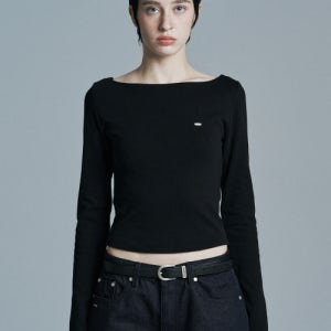 [시너진] SANDY BOAT NECK LONG SLEEVE BLACK P0000HUR