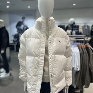 캘빈클라인 여성 숏 렝스 스탠드 카라 푸퍼 47D577G-VDV