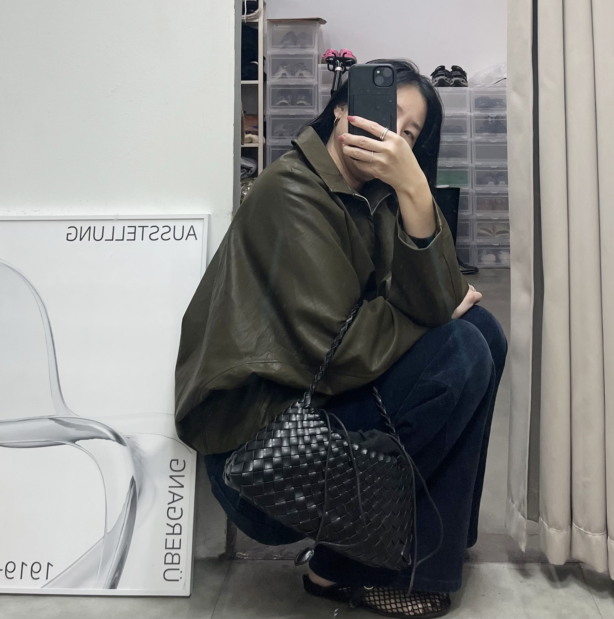 루즈핏 카라넥 블루종 가죽자켓