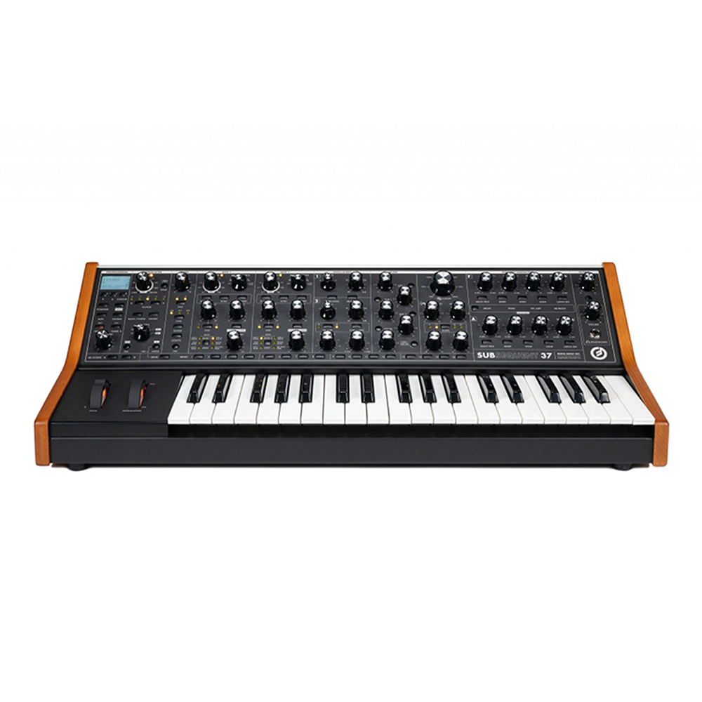 Moog Subsequent 37 Synthesizer (무그 서브시퀀트 37 신디사이저)