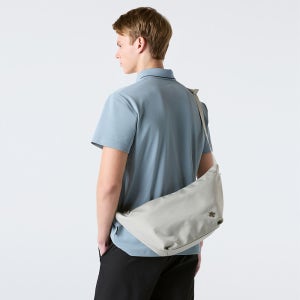 [데상트] 미디움 크로스 호보백 SR123UBG1C