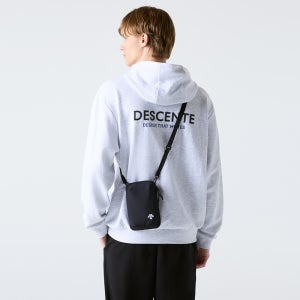 [데상트] 트래블 미니 크로스백 SR123UBG17